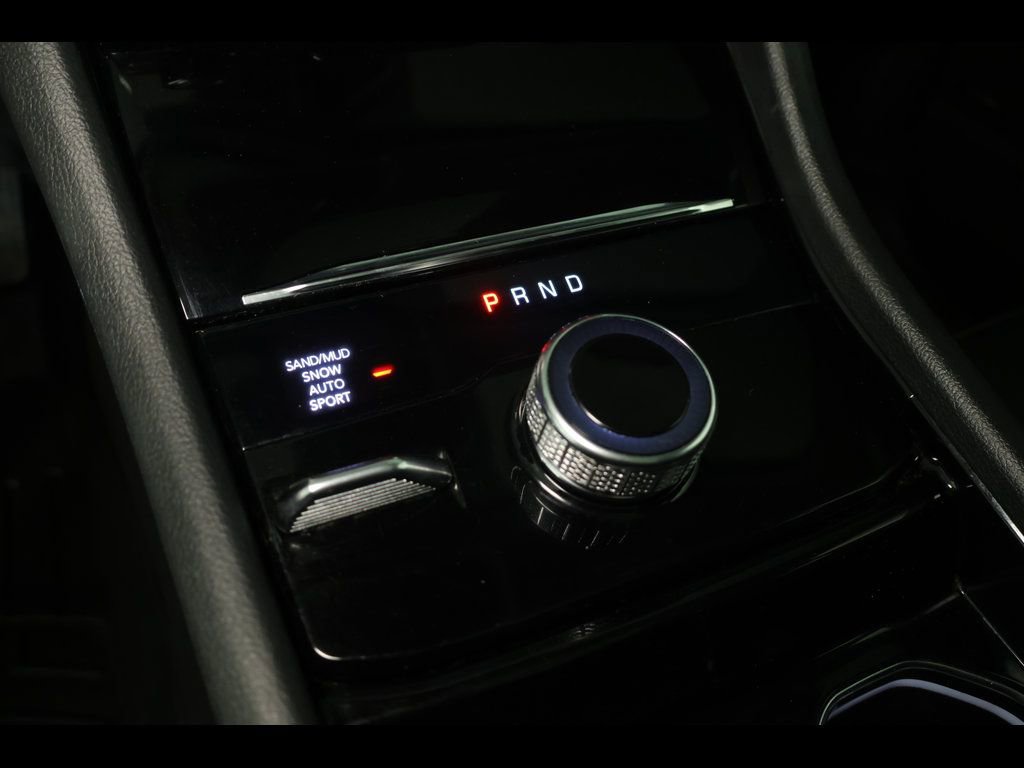 Used 2022 Jeep Grand Cherokee L Limited image 29