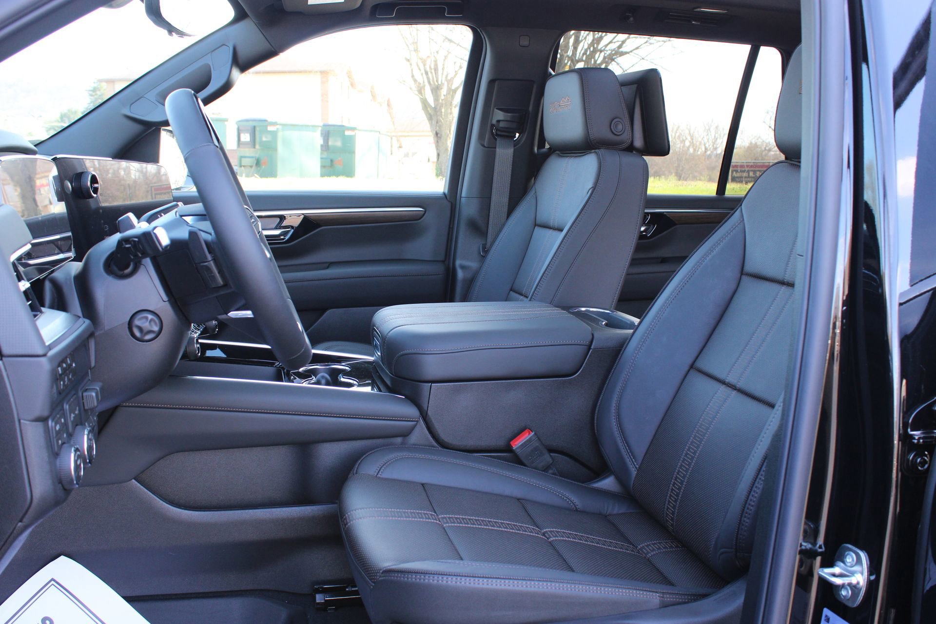 New 2026 Chevrolet Tahoe High Country image 16