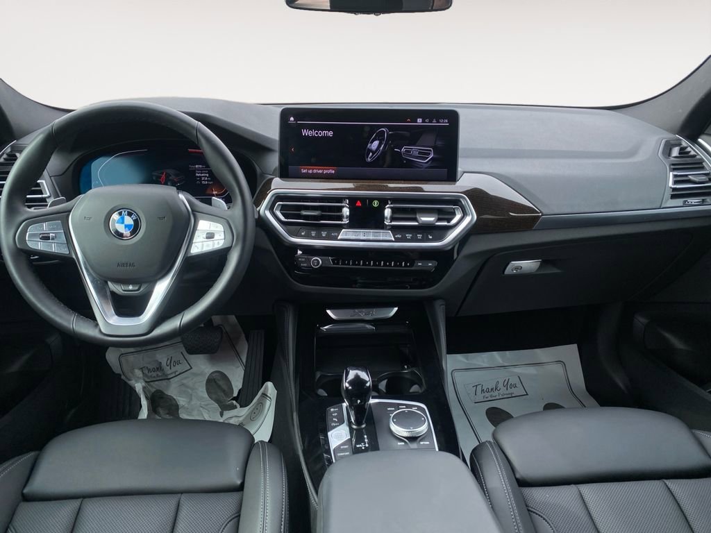 Used 2024 BMW X4 xDrive30i image 13
