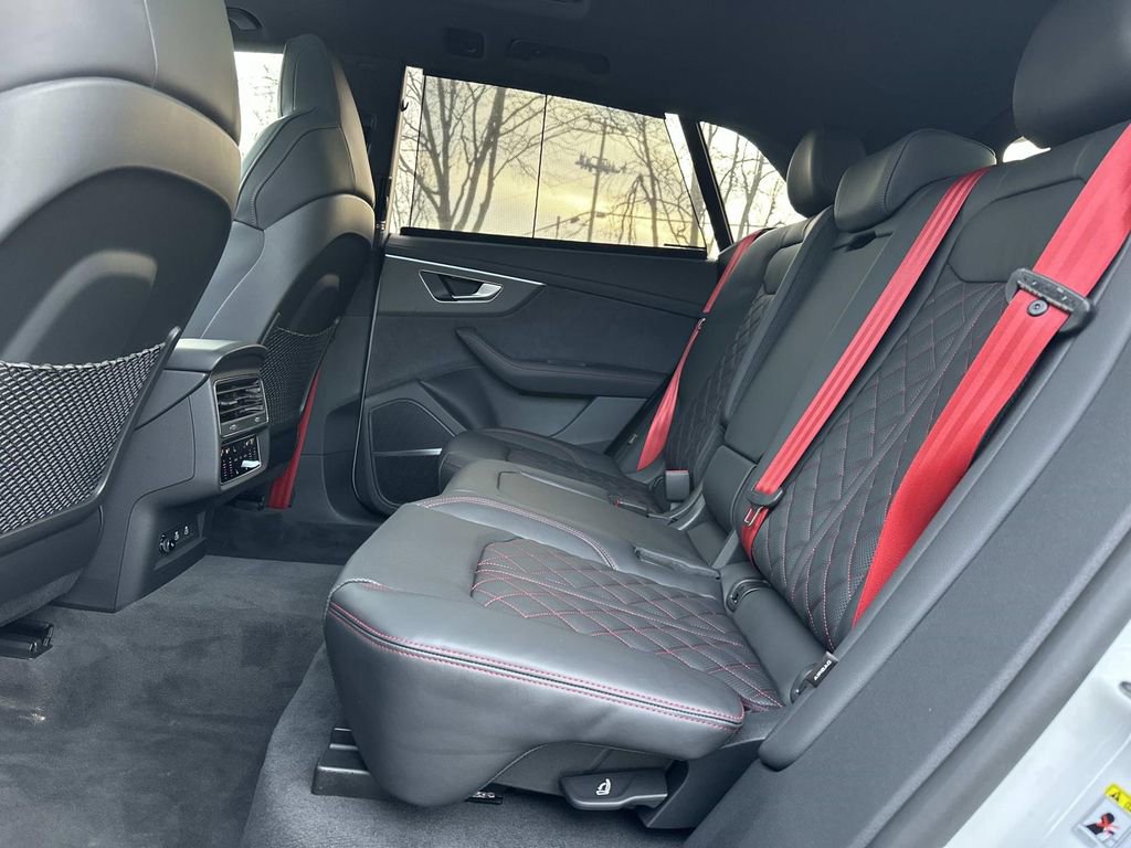 New 2026 Audi Q8 Prestige image 28