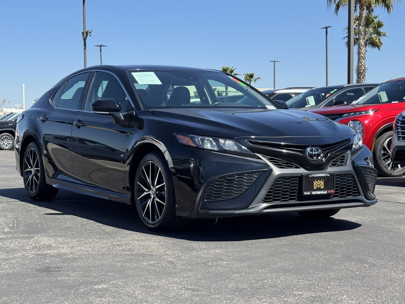 Used 2024 Toyota Camry SE FWD image 1