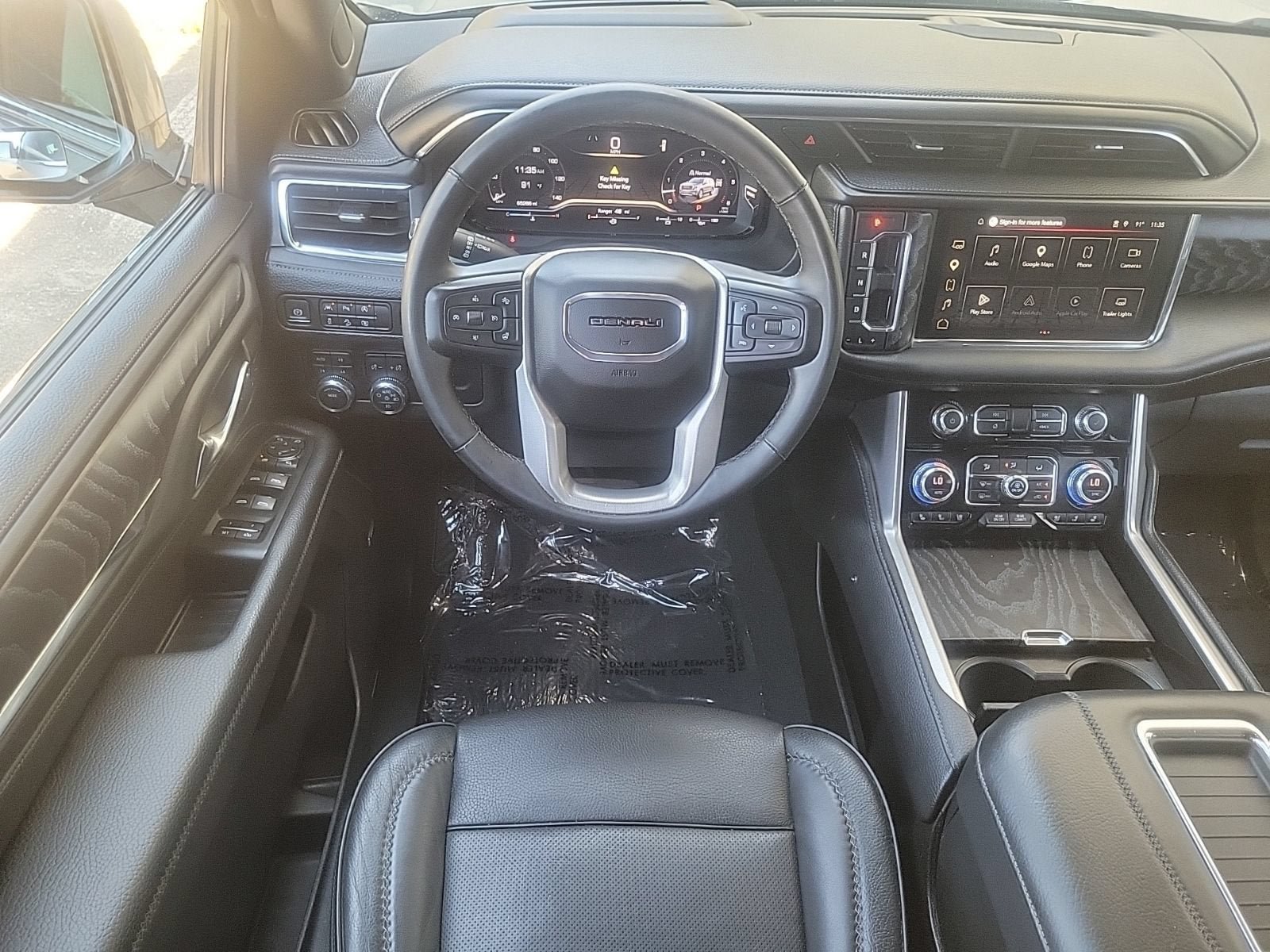 Used 2023 GMC Yukon Denali AWD/4WD image 18