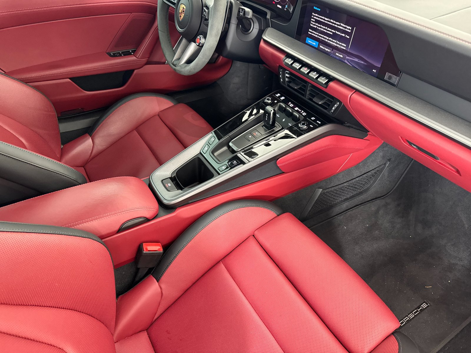 Used 2026 Porsche 911 Carrera 4S AWD/4WD image 15