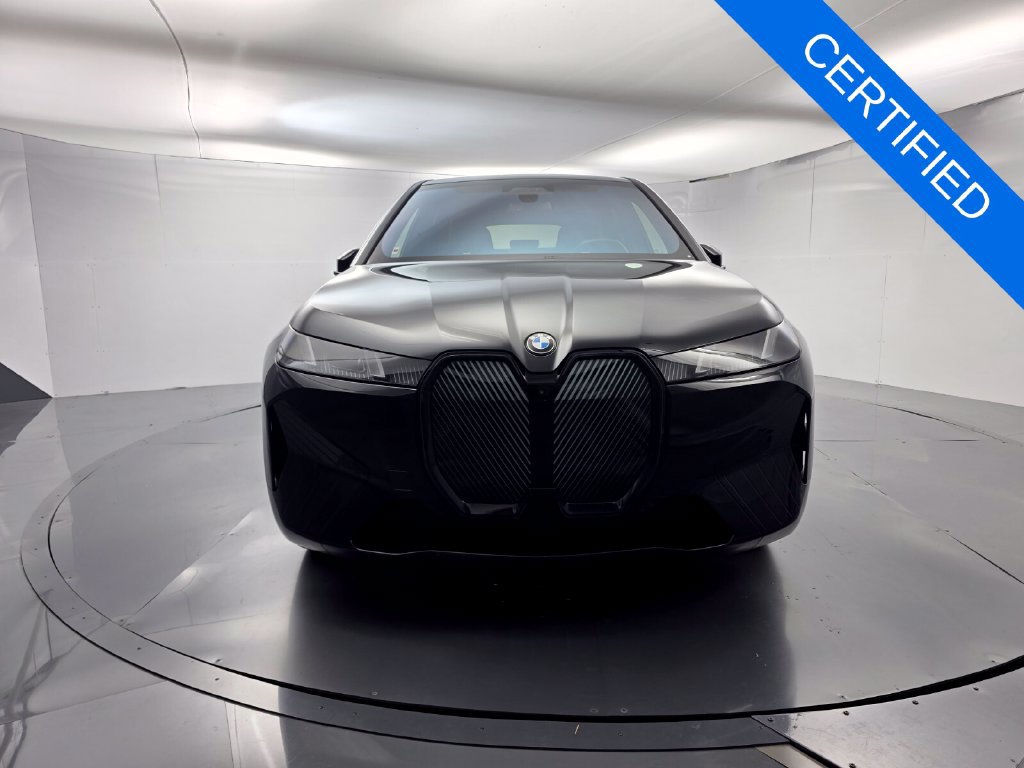 Certified 2026 BMW iX xDrive60 AWD/4WD image 2