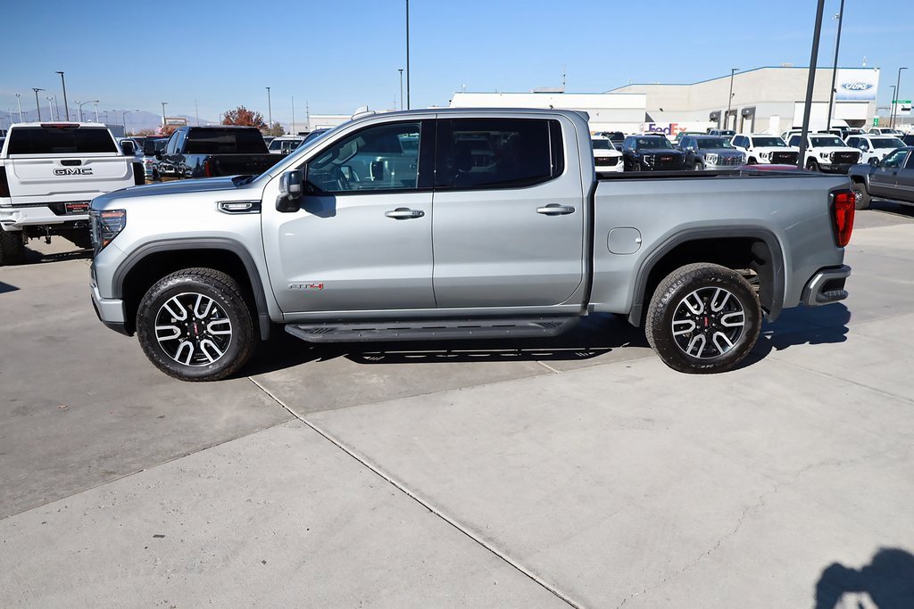 Used 2025 GMC Sierra 1500 AT4 w/ Technology Package image 3
