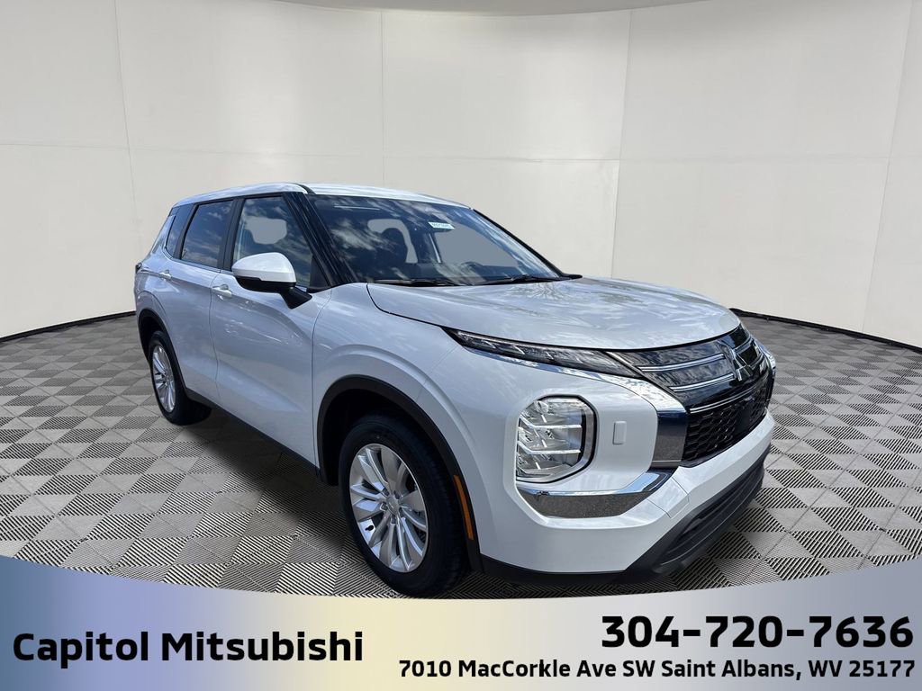 New 2025 Mitsubishi Outlander ES