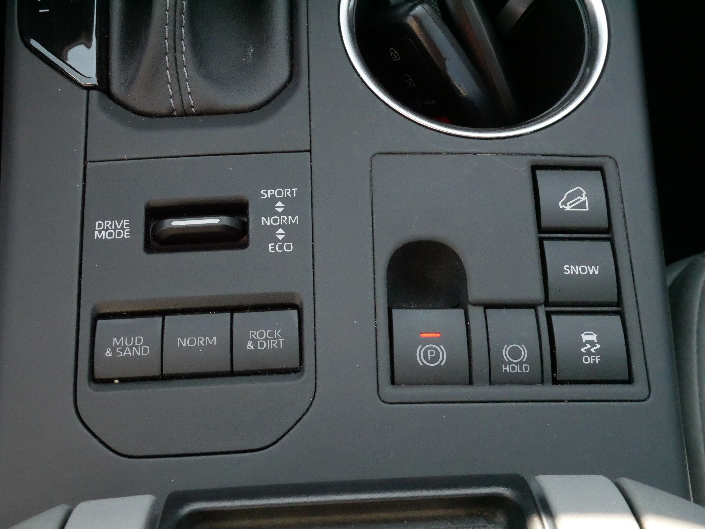 Certified 2026 Toyota Highlander XLE AWD/4WD image 25