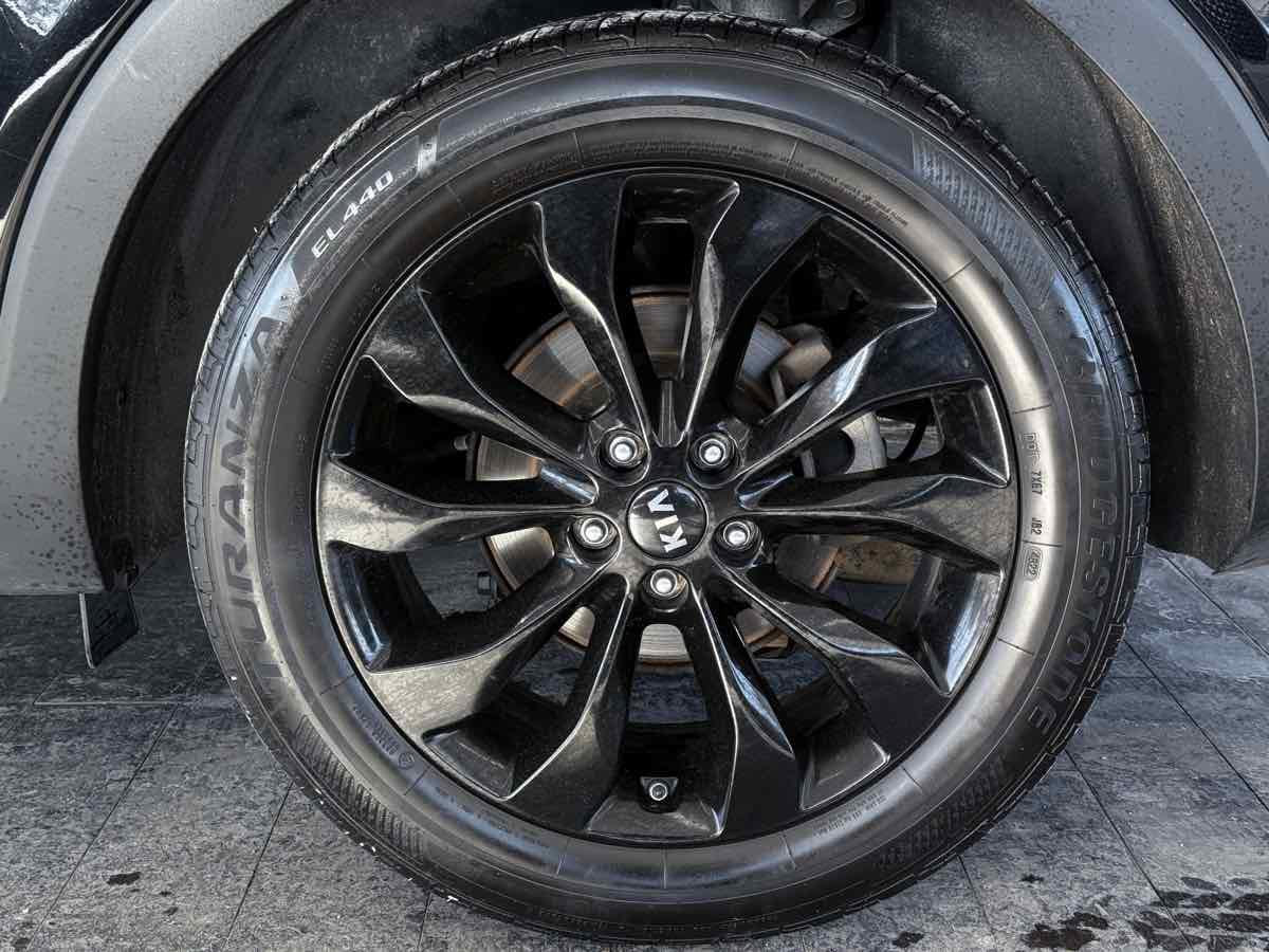 Used 2020 Kia Sorento S image 39
