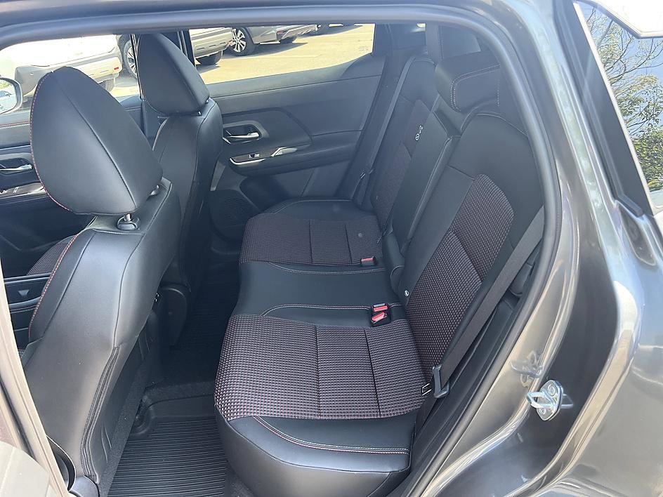 Certified 2026 Nissan Kicks SR FWD image 14