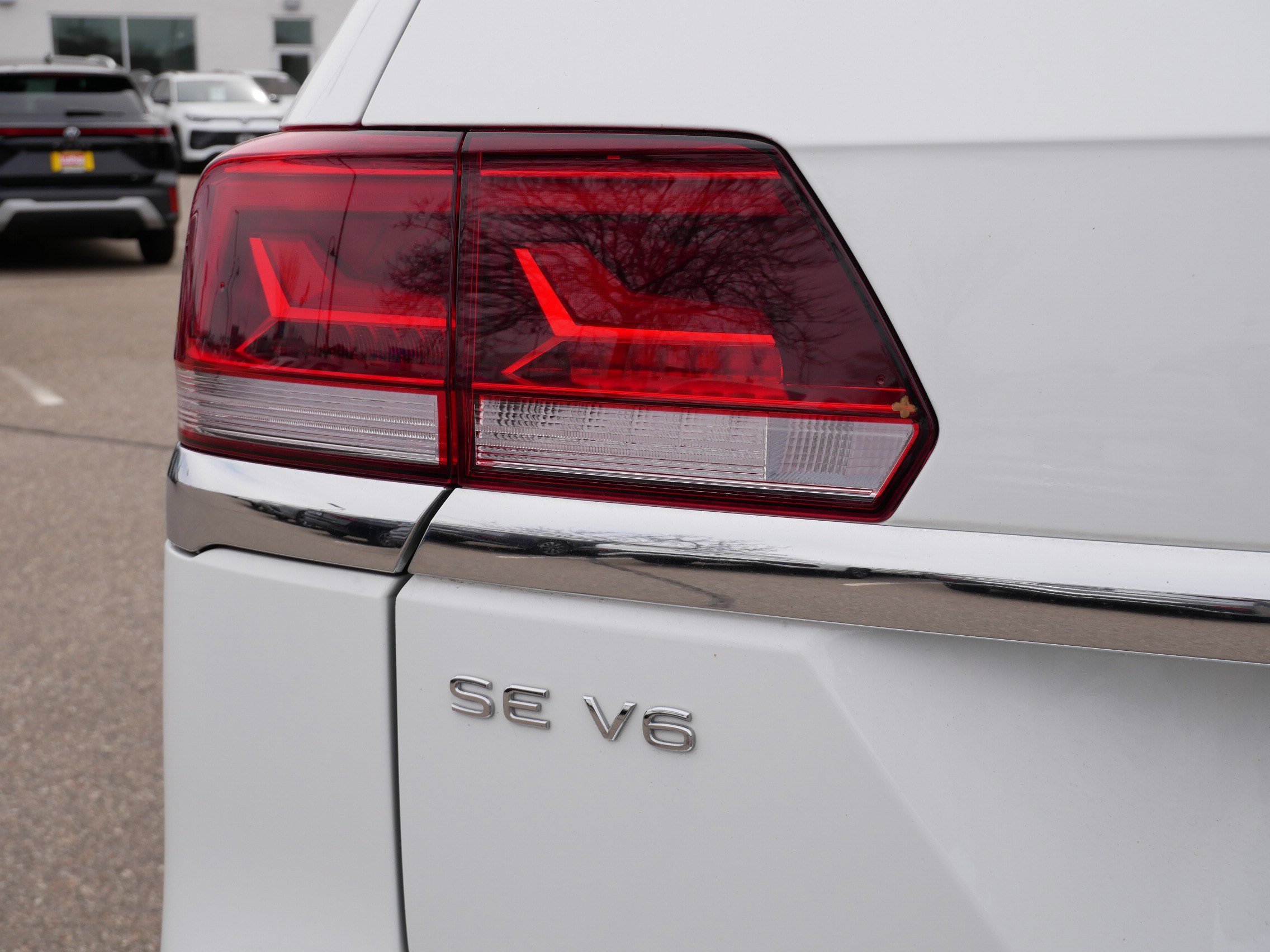 Certified 2023 Volkswagen Atlas SE w/ Panoramic Sunroof Package image 17