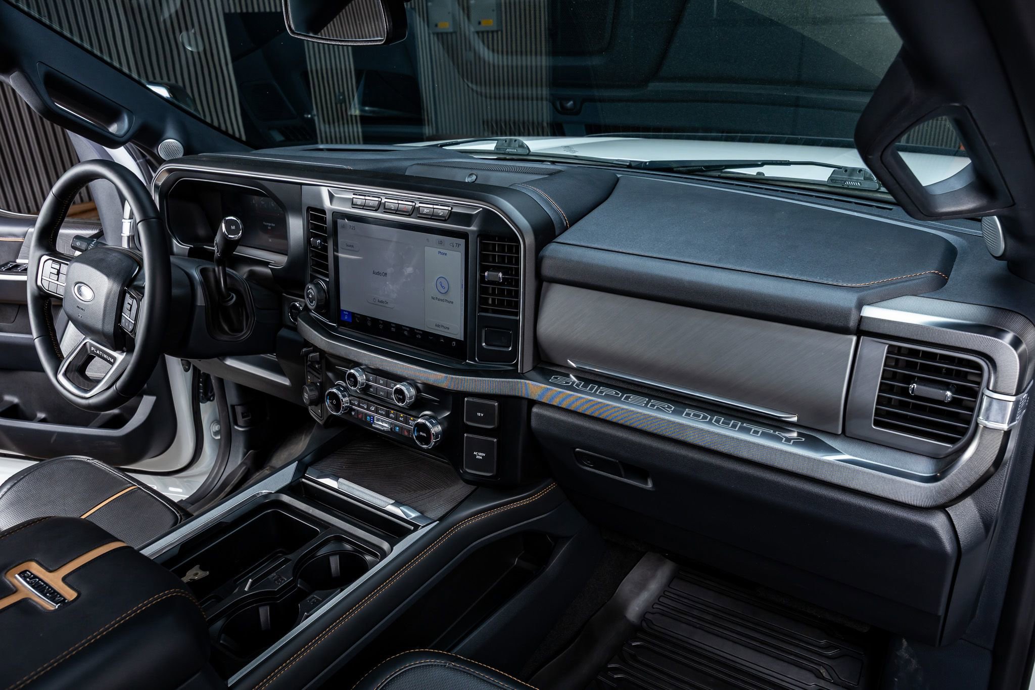 Used 2024 Ford F350 Platinum image 18