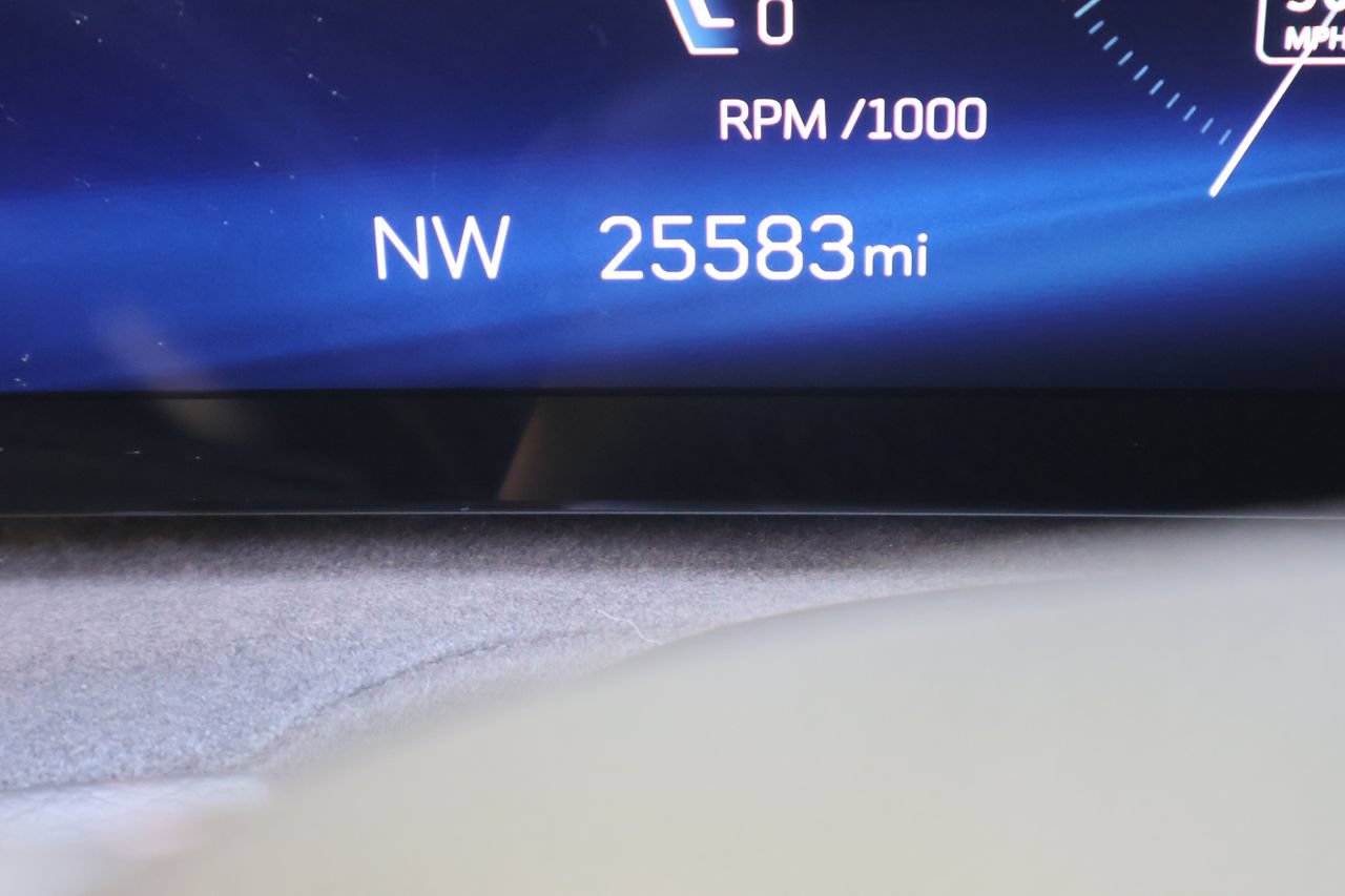 Certified 2025 Cadillac XT4 Sport w/ LPO, Floor Liner Package FWD image 23