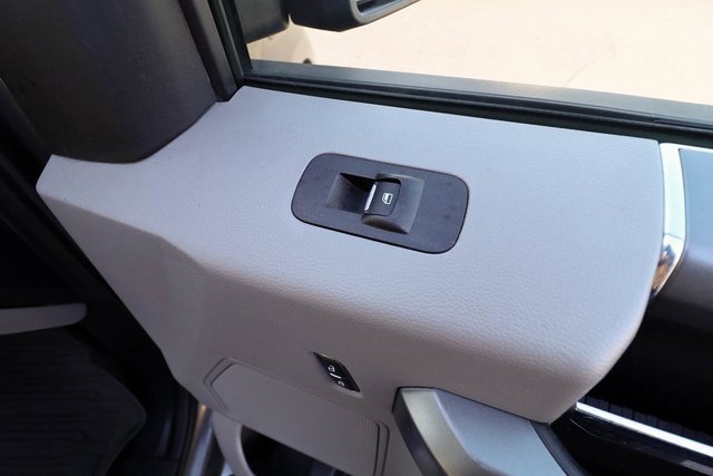 Used 2018 Ford F150 XLT w/ Equipment Group 302A Luxury image 48