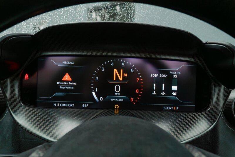 Used 2024 McLaren 750S Spider image 63