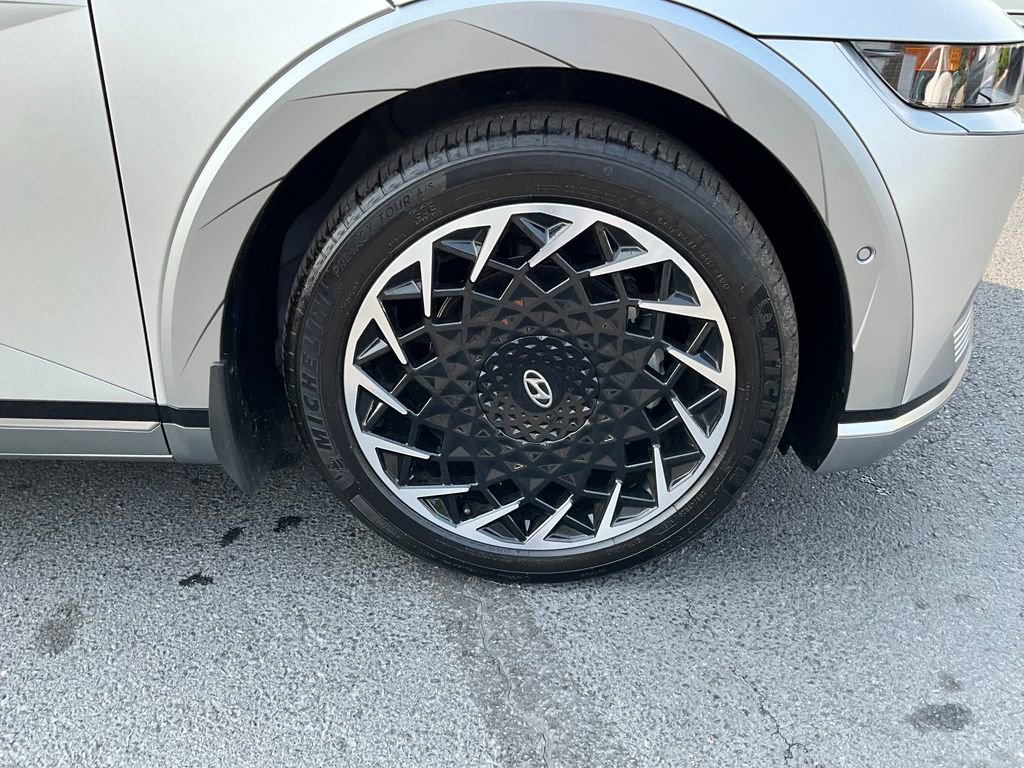 Used 2024 Hyundai Ioniq 5 Limited image 51