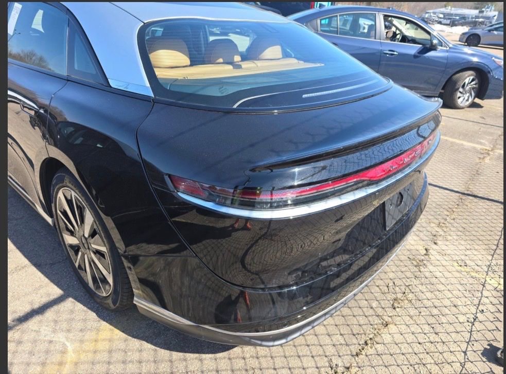 Used 2022 Lucid Air Grand Touring image 6