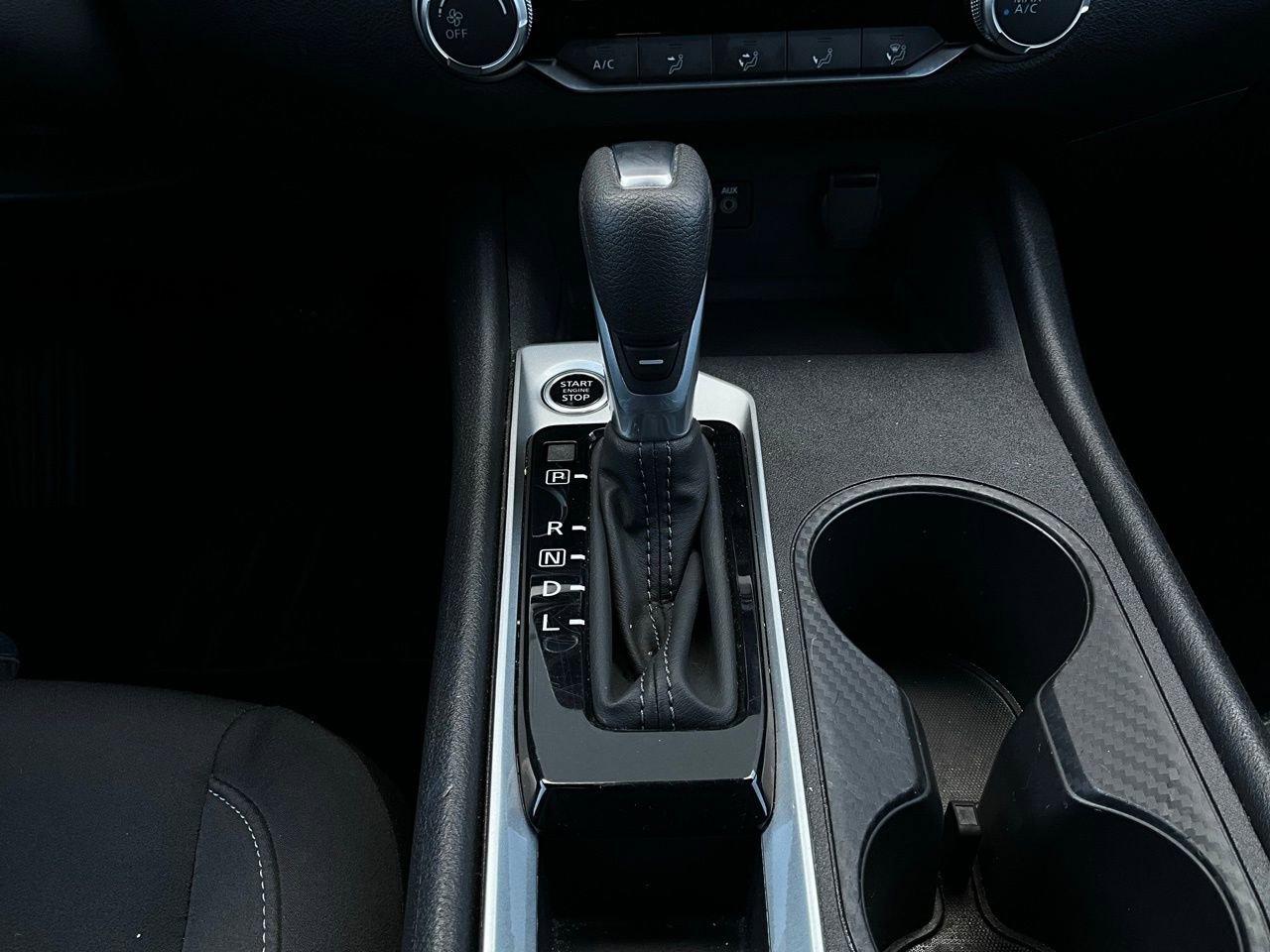 Used 2025 Nissan Altima 2.5 SV image 23