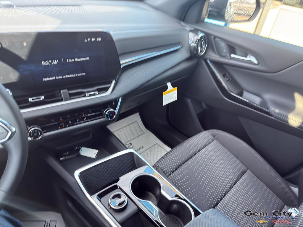 New 2026 Chevrolet Equinox LT image 17