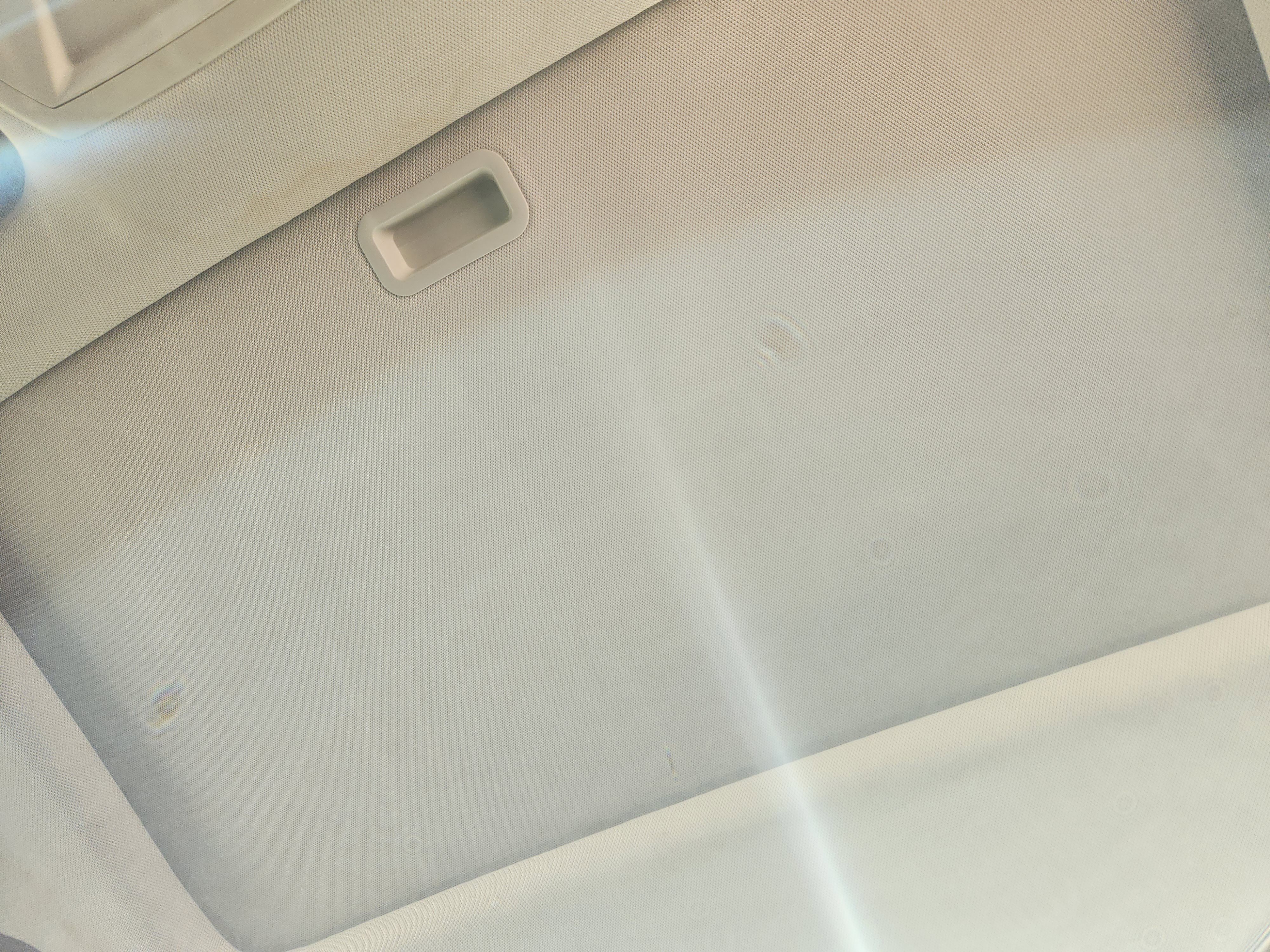 Used 2017 Ford Focus Titanium image 25