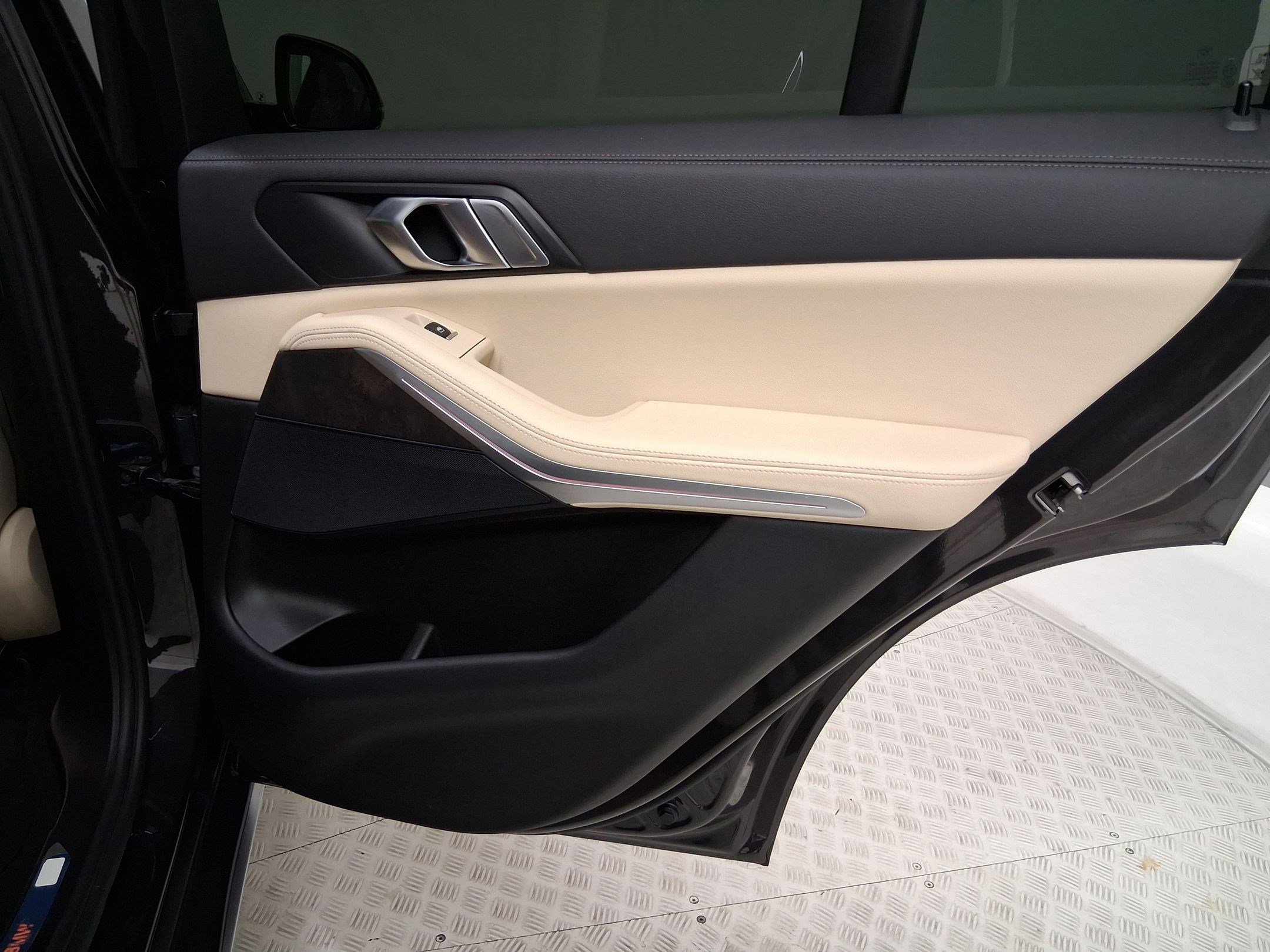 Used 2022 BMW X5 sDrive40i w/ Parking Assistance Package RWD image 33