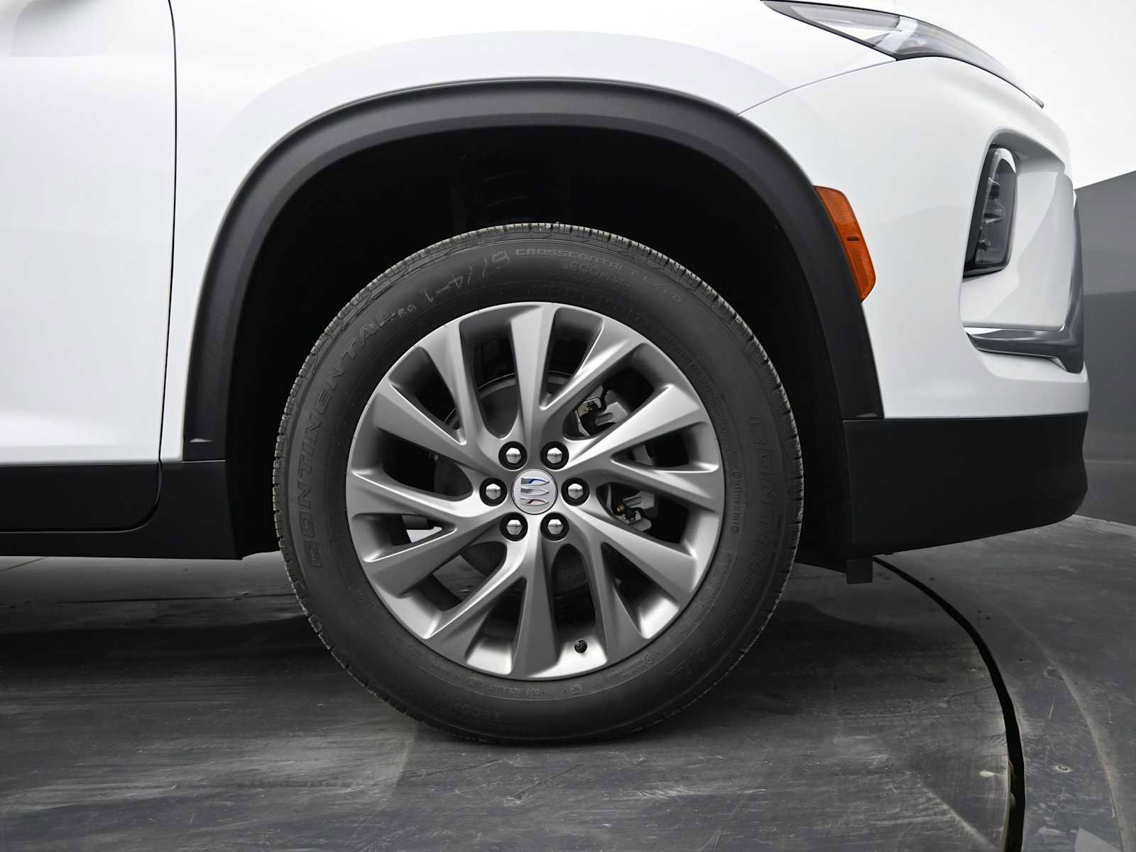 New 2026 Buick Enclave Preferred w/ Power Package image 9