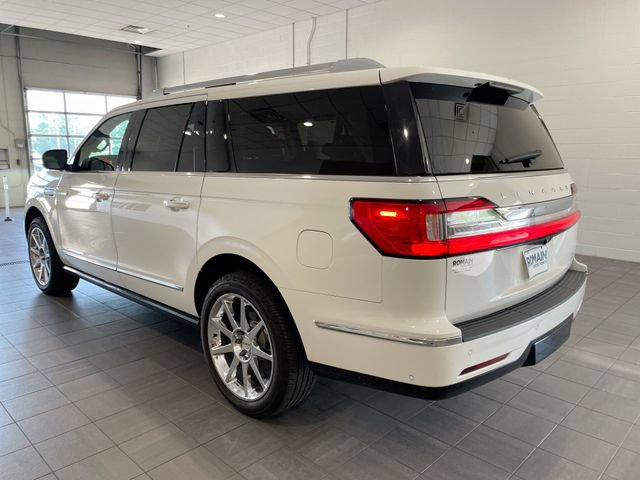 Used 2020 Lincoln Navigator L Reserve w/ Equipment Group 208A Reserve AWD/4WD image 3