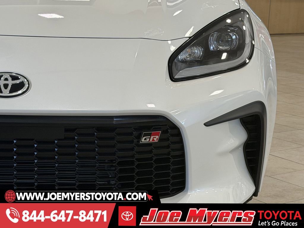 New 2026 Toyota GR86 Premium image 4