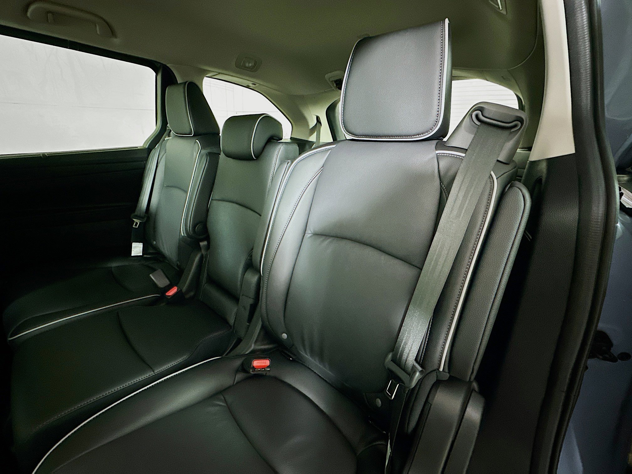 New 2026 Honda Odyssey Touring image 23