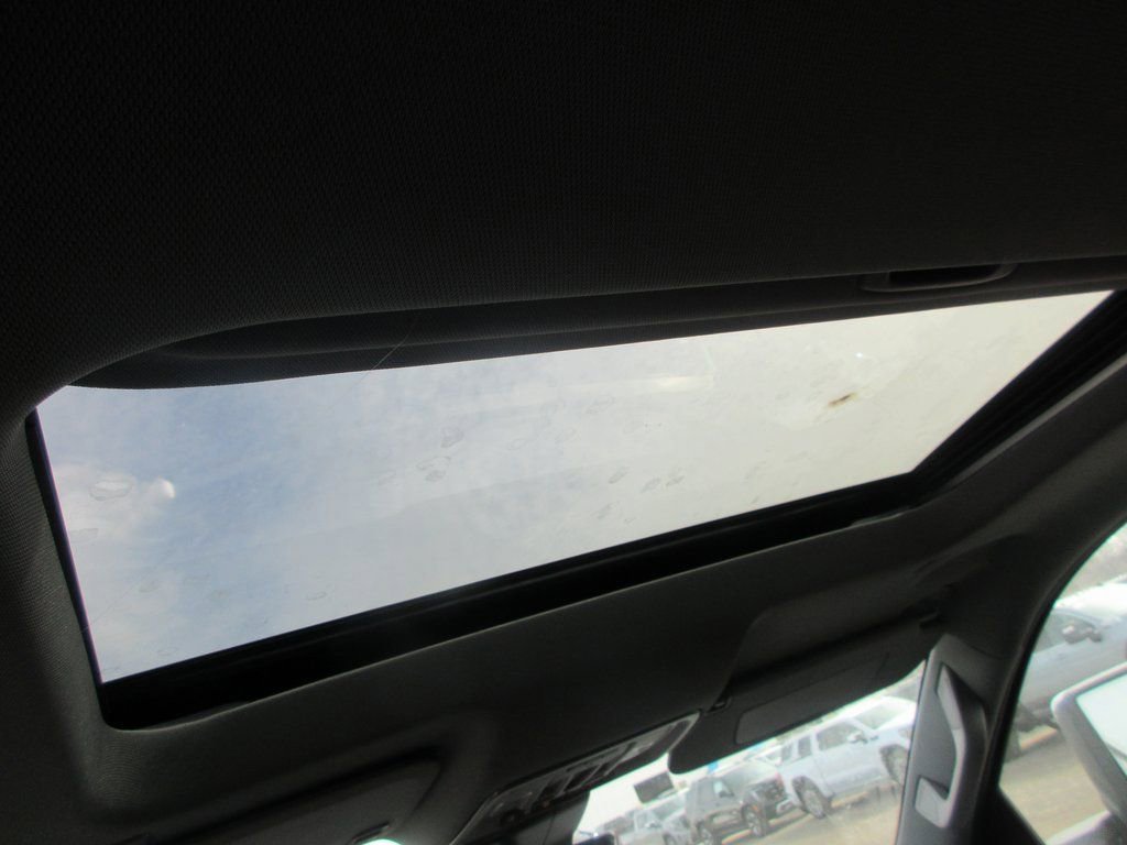 New 2026 GMC Sierra 2500 Denali w/ Denali Reserve Package image 16