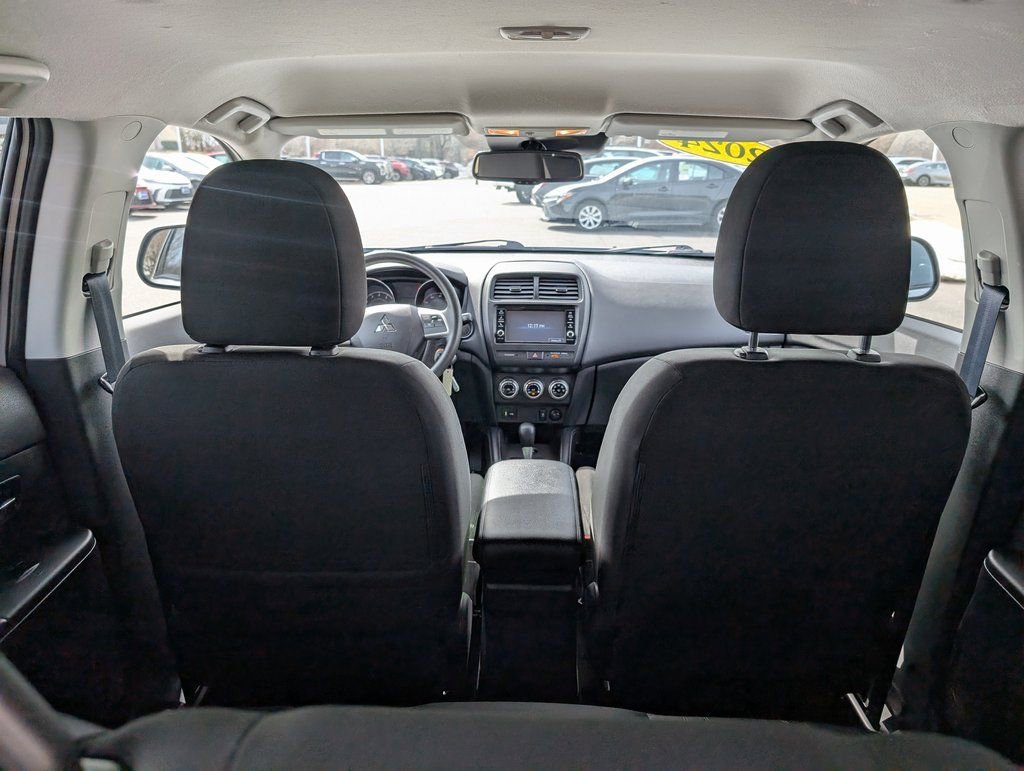 Used 2024 Mitsubishi Outlander Sport ES AWD/4WD image 14