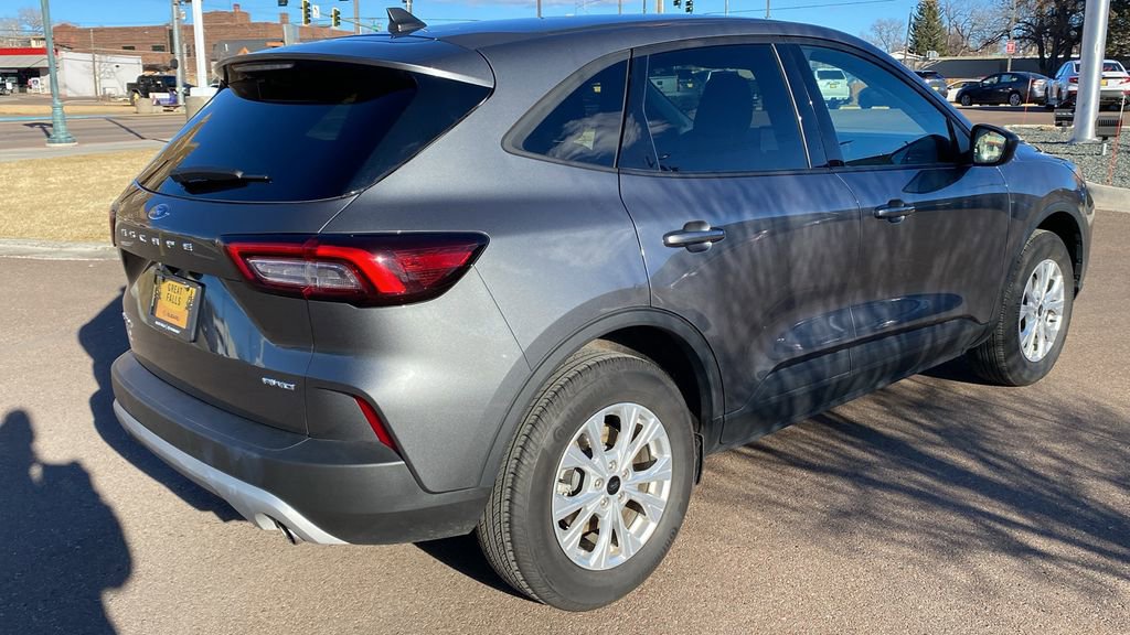 Used 2025 Ford Escape Active image 5