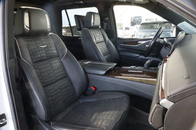 Used 2022 Cadillac Escalade Sport Platinum image 28