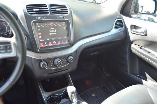 Used 2017 Dodge Journey Crossroad w/ Popular Equipment Group AWD/4WD image 24
