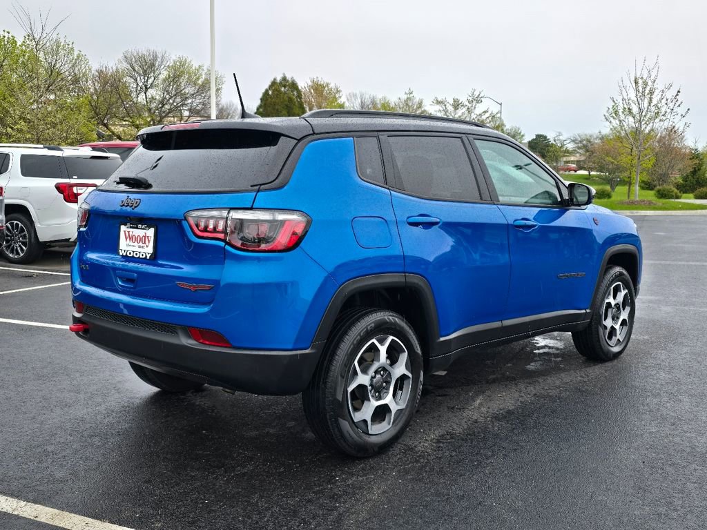 Used 2022 Jeep Compass Trailhawk w/ Sun and Sound Group AWD/4WD image 10