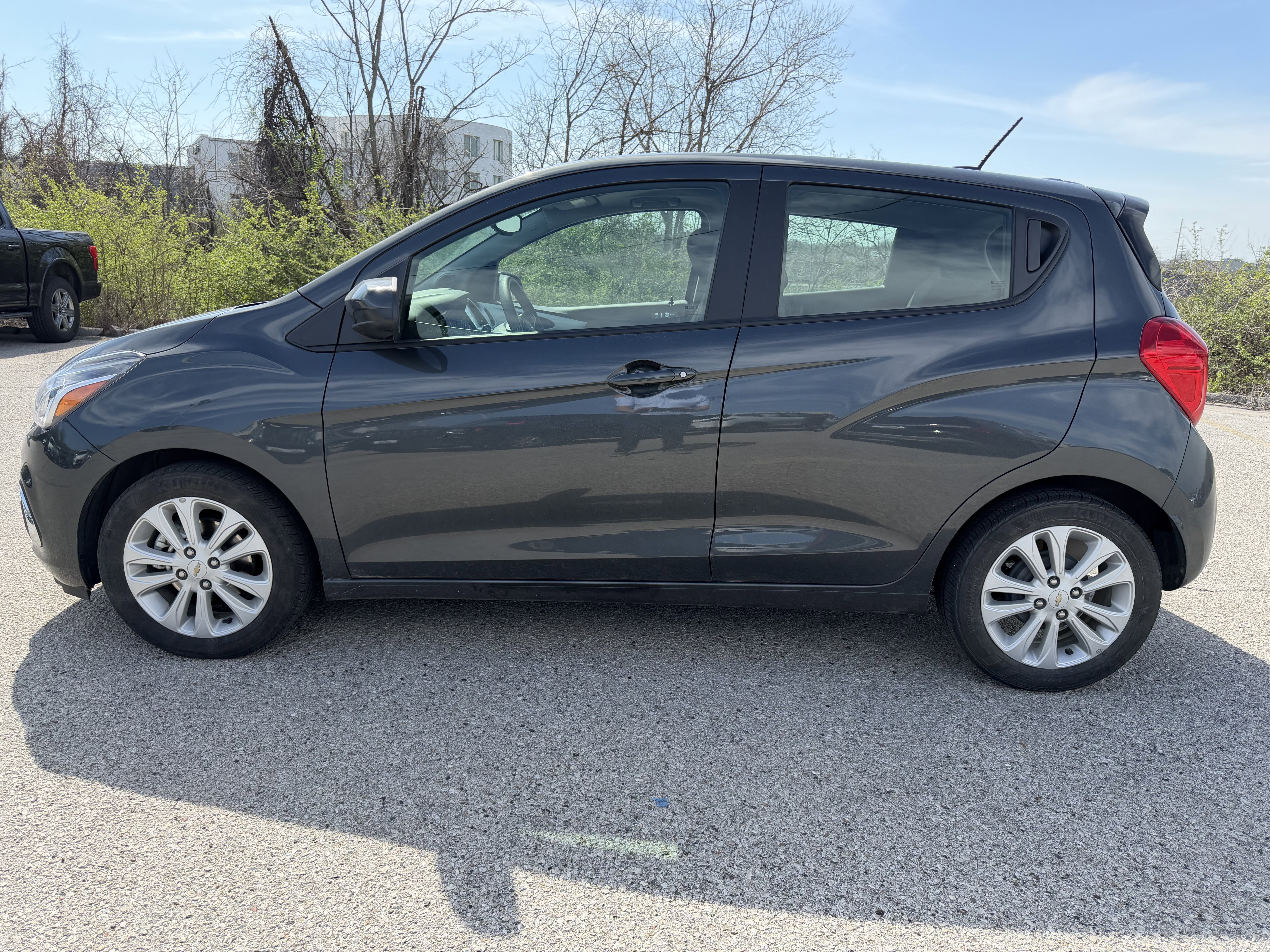 Used 2018 Chevrolet Spark LT image 4