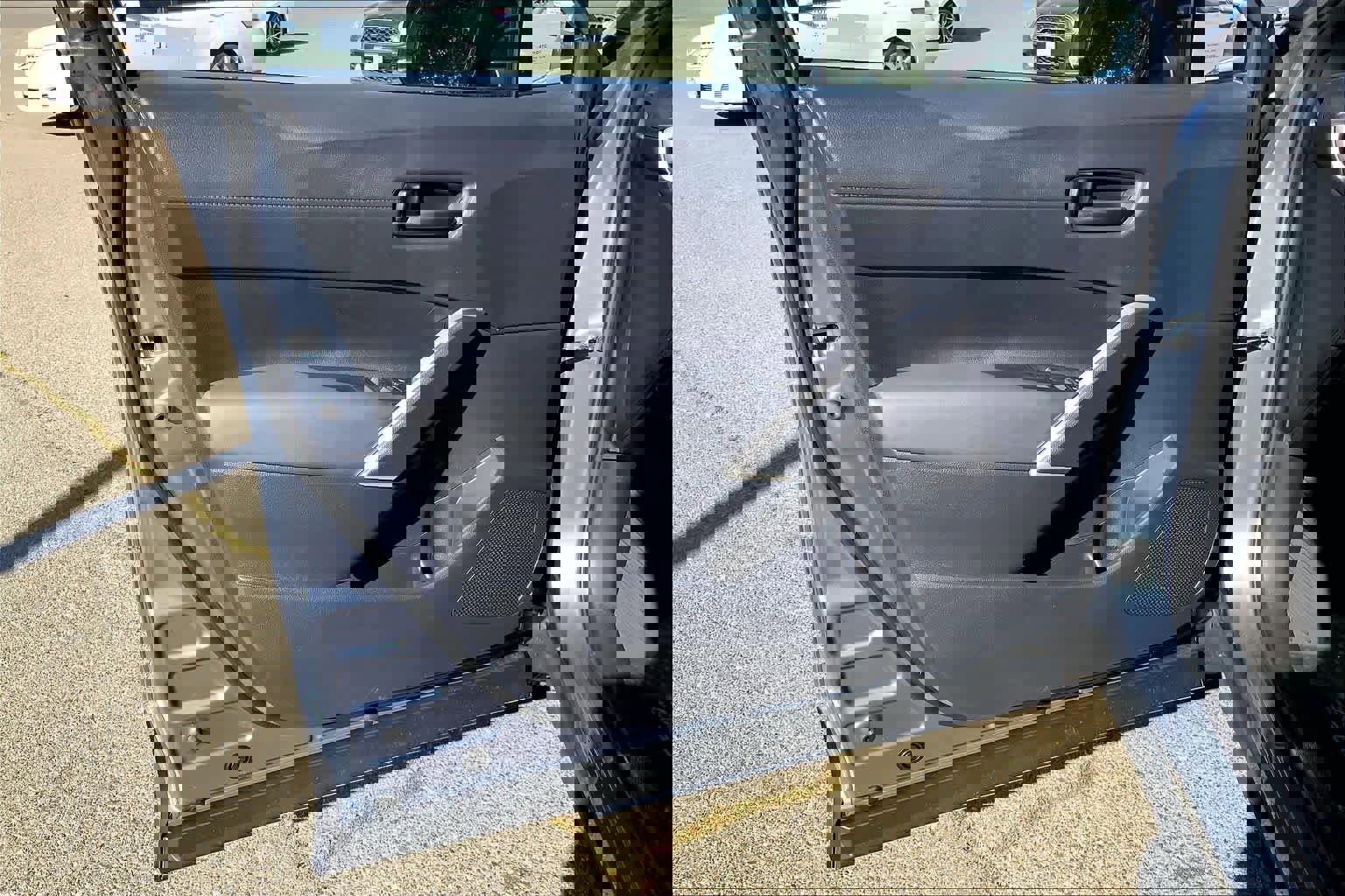 New 2026 Toyota Corolla Cross SE image 10