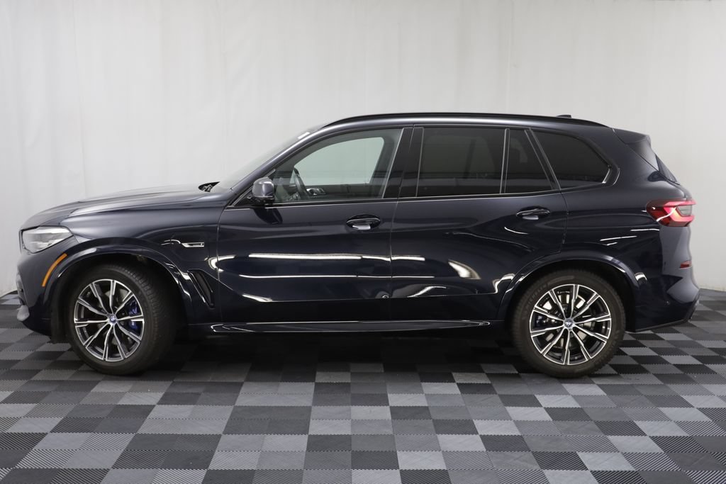 Used 2023 BMW X5 xDrive45e w/ M Sport Package AWD/4WD image 4