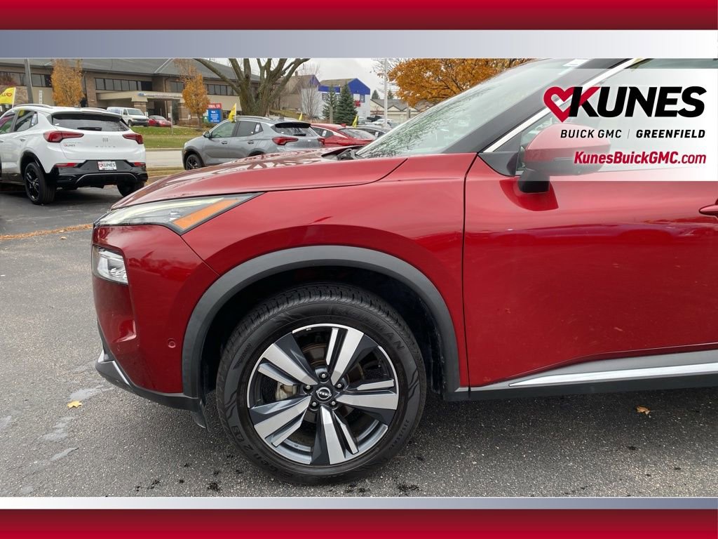 Used 2023 Nissan Rogue SL w/ SL Premium Package image 14