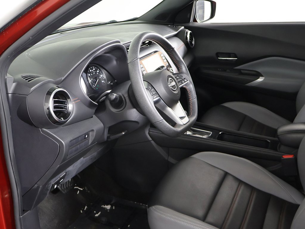 Used 2023 Nissan Kicks SR w/ SR Premium Package image 22