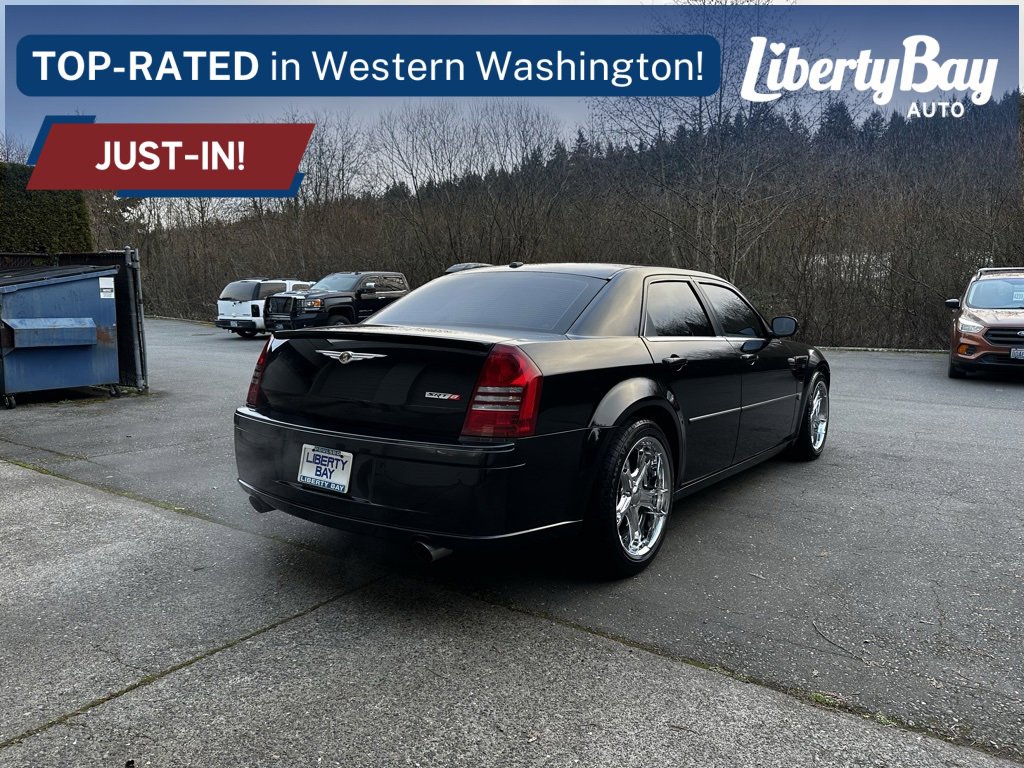 Used 2006 Chrysler 300 SRT8 w/ SRT Option Group II image 7