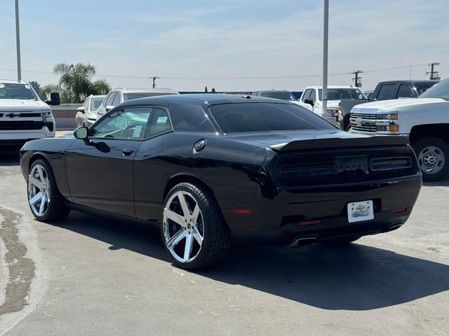 Used 2022 Dodge Challenger SXT w/ Blacktop Package image 2