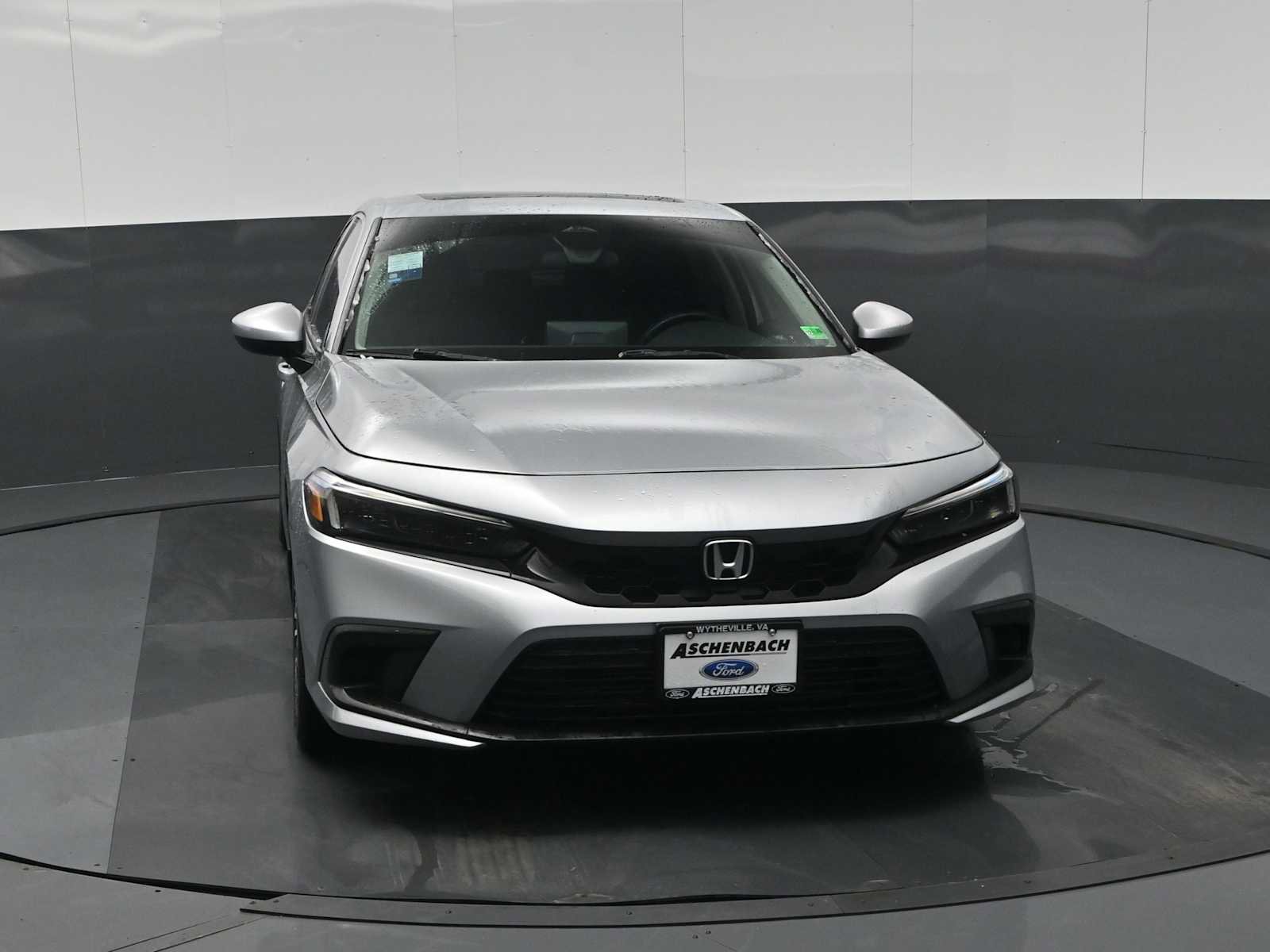 Used 2022 Honda Civic EX-L image 3