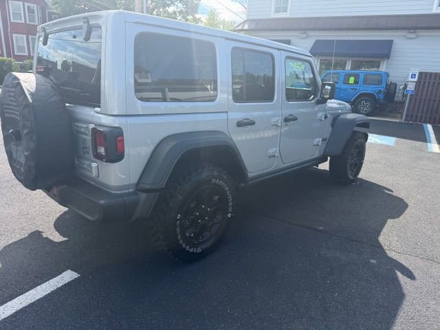 Used 2023 Jeep Wrangler Unlimited w/ Cold Weather Group AWD/4WD image 5