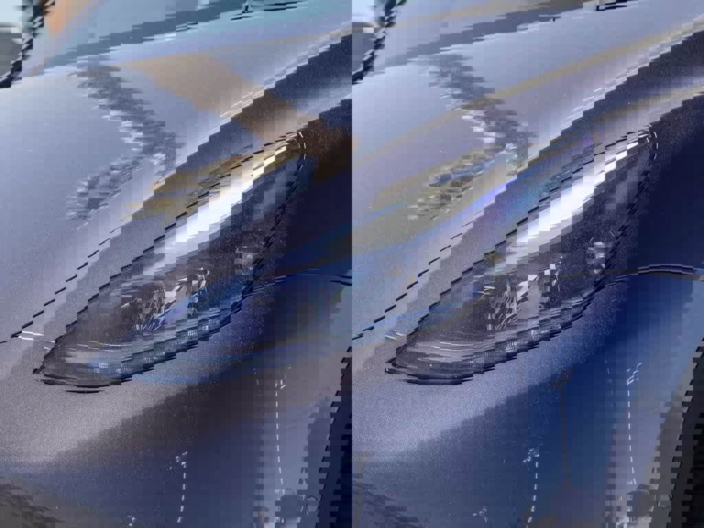 Used 2022 Tesla Model Y Performance image 8