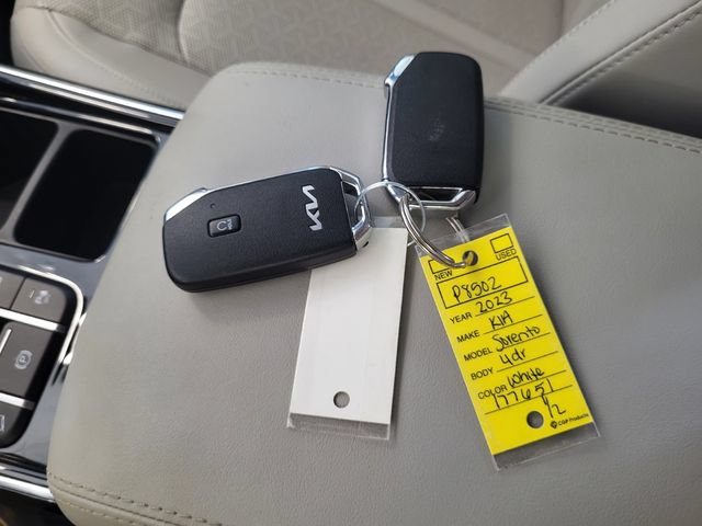 Certified 2023 Kia Sorento SX AWD/4WD image 26