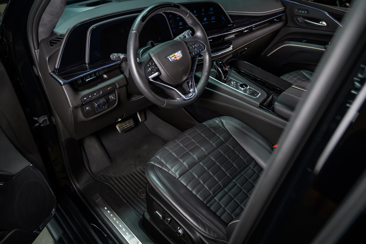 Used 2024 Cadillac Escalade V w/ LPO, Floor Liner Package image 23