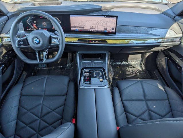 Used 2023 BMW 740i image 19
