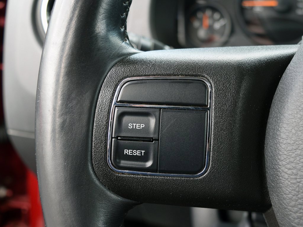 Used 2015 Jeep Patriot Latitude image 17