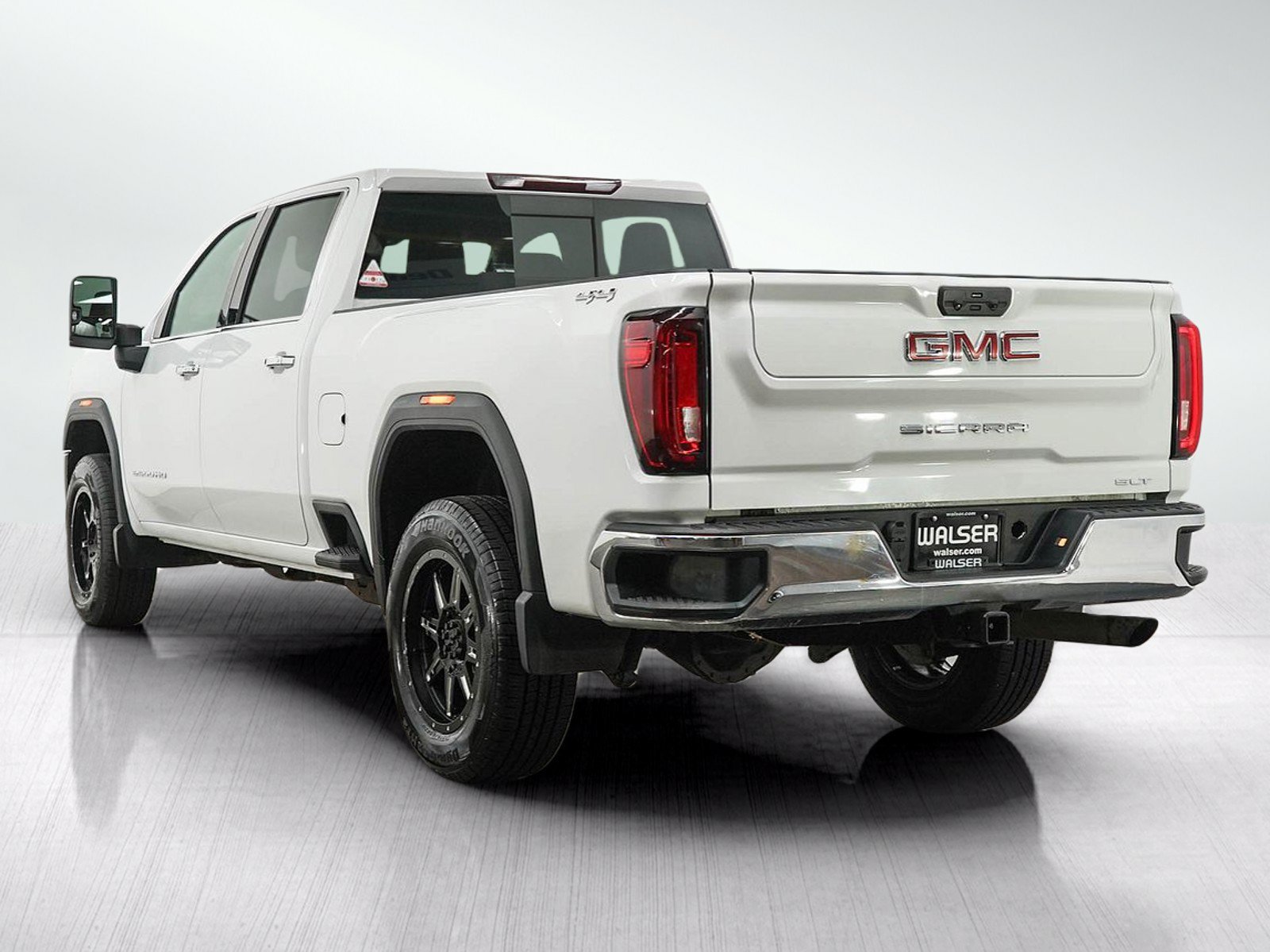 Used 2021 GMC Sierra 2500 SLT w/ SLT Convenience Package AWD/4WD image 3