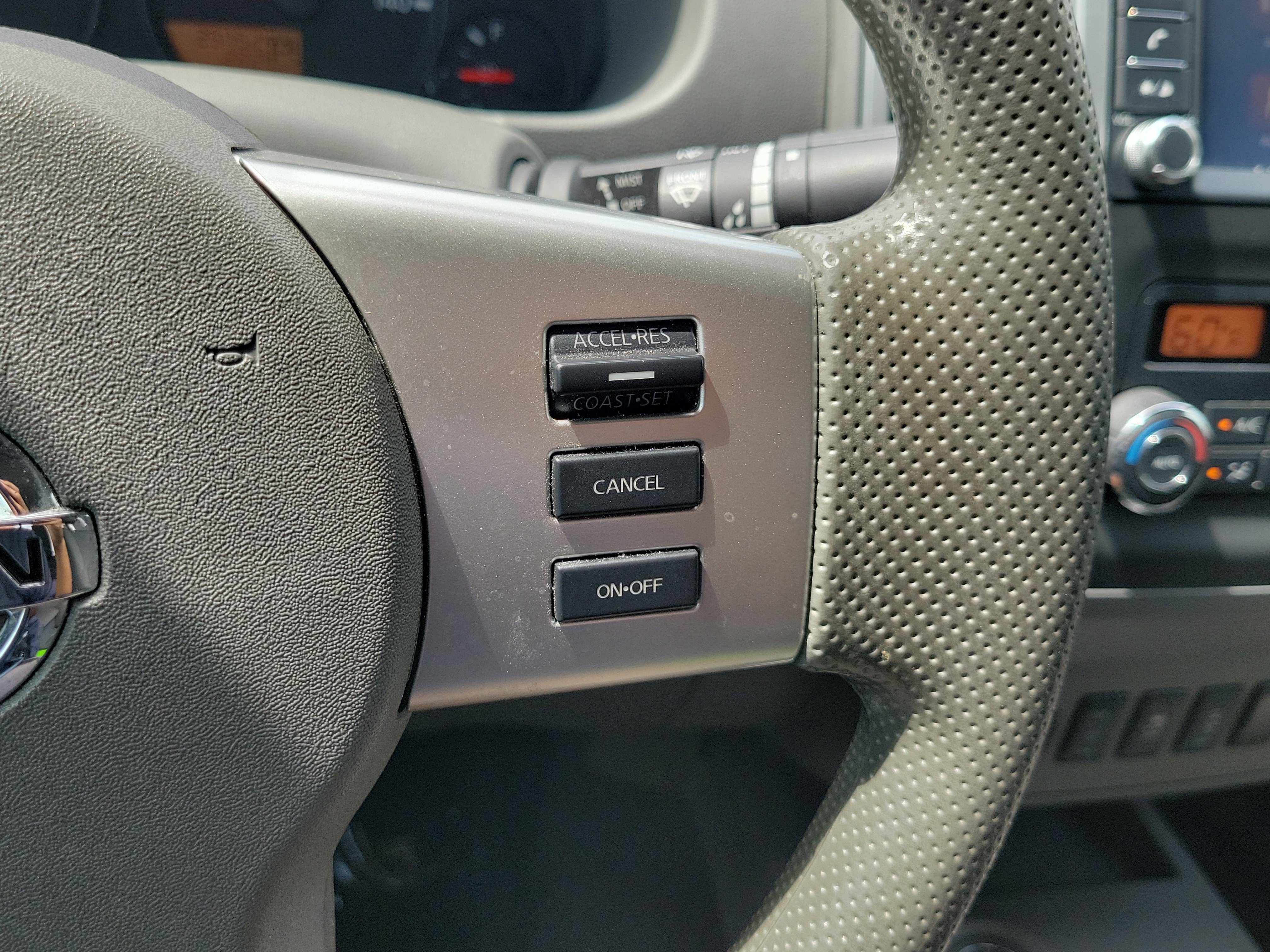 Used 2021 Nissan Frontier SV RWD image 25